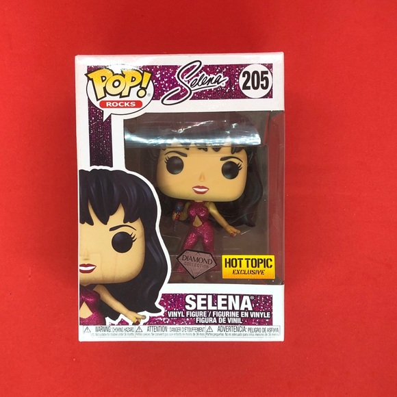 Funko Pop! Rocks: Selena #205 Selena Diamond - Hot Topic Exclusive Damage - Picture 1 of 6